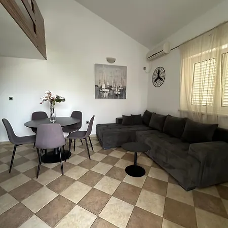 Apartments Andela Petrcane Exterior photo