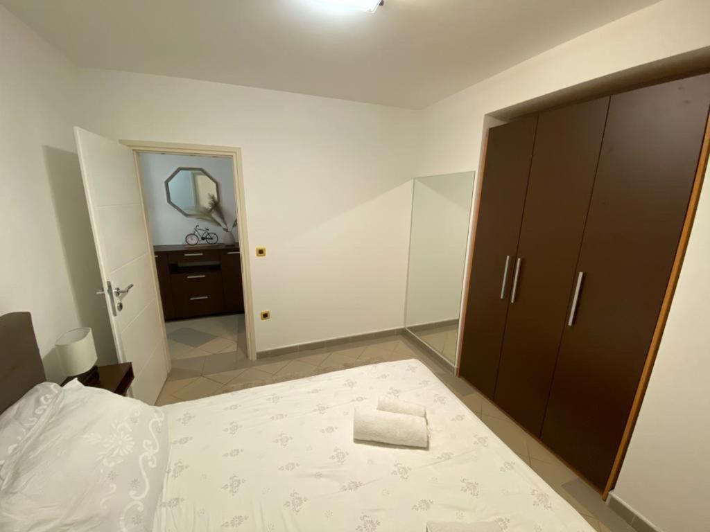 Apartment Andela